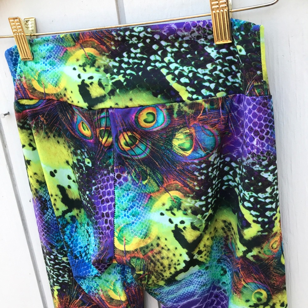 Abs2b Multicolor Neon Peacock Leggings - Picture 9 of 10